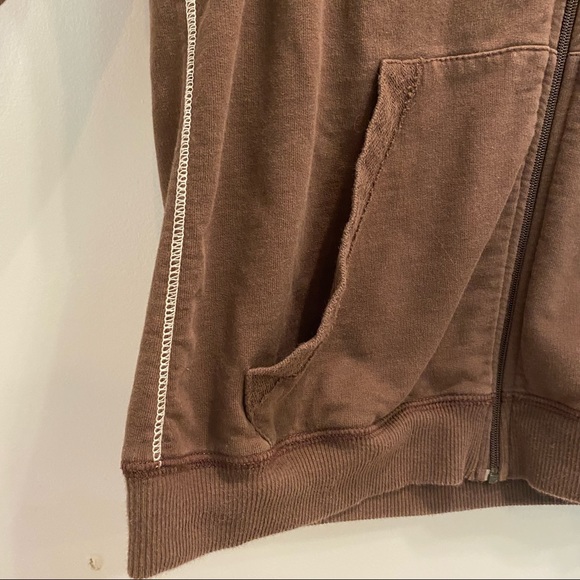 Juicy Couture zip-up - Picture 8 of 10